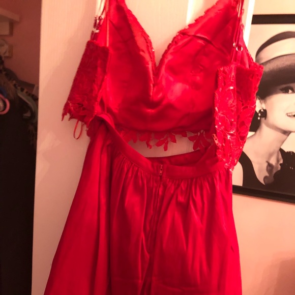 red homecoming dress! (2 piece) - Picture 2 of 3